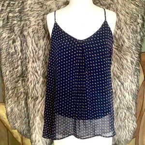 Sz L. Navy blue top, yellow polka dot.